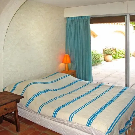 Cavalaire-sur-mer Sleeps 8 Pool Wifi Hébergement de vacances Cavalaire-sur-Mer
