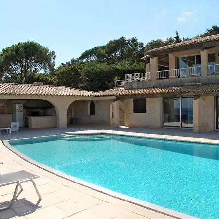 Cavalaire-sur-mer Sleeps 8 Pool Wifi Hébergement de vacances Cavalaire-sur-Mer